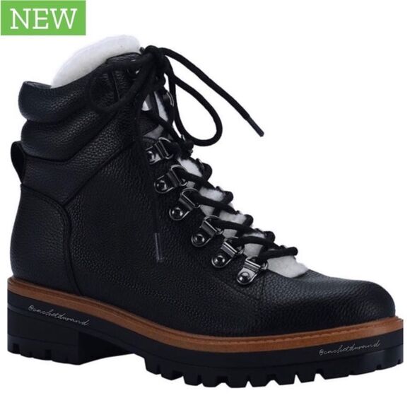 BNIB MARC FISHER BLACK LACE UP BOOT SZ 9.5 - Picture 2 of 7